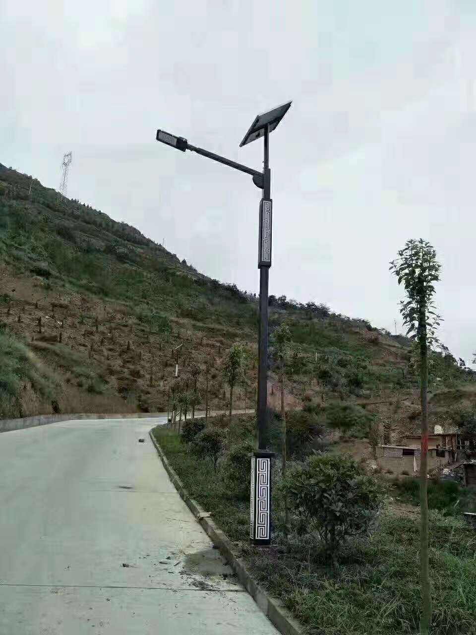 哈巴河县仿古太阳能路灯